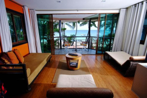 Отель Boracay Beach Houses  Малай